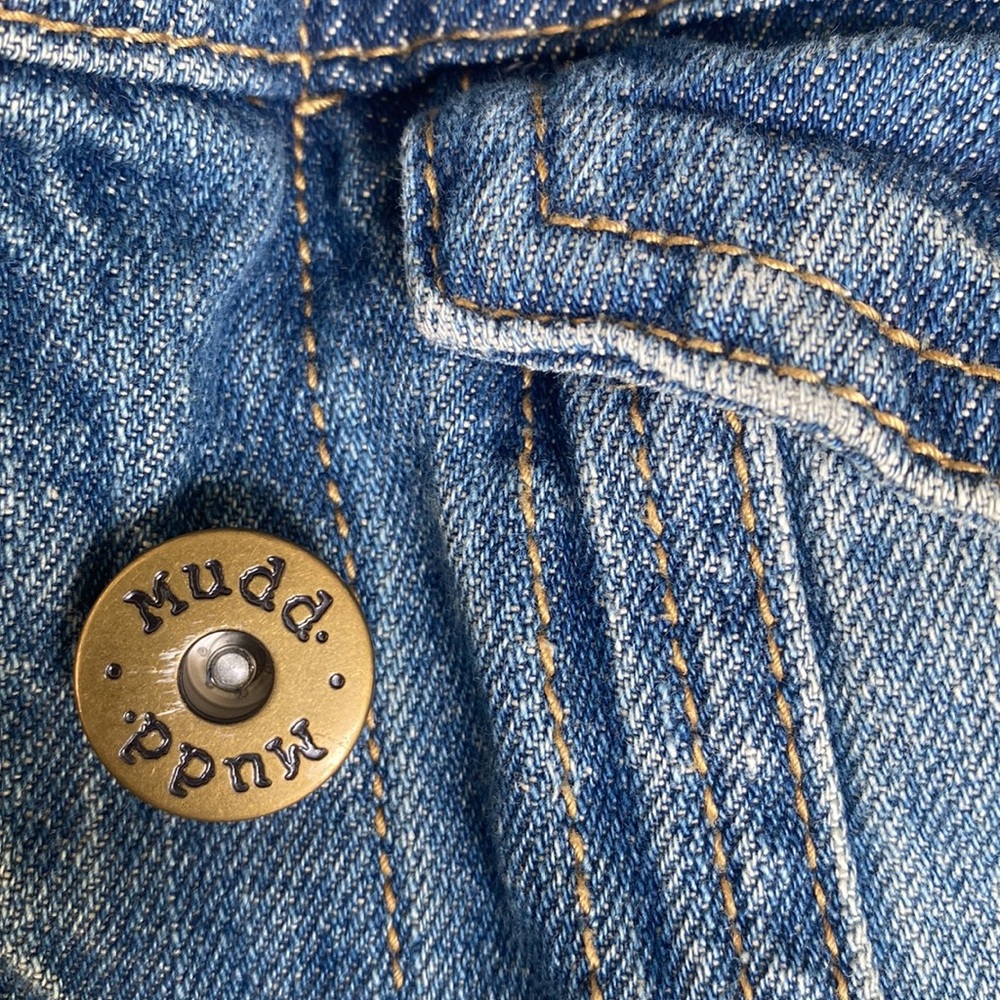 Mudd XS distressed jean jacket. Perfect condition - Picture 6 of 6